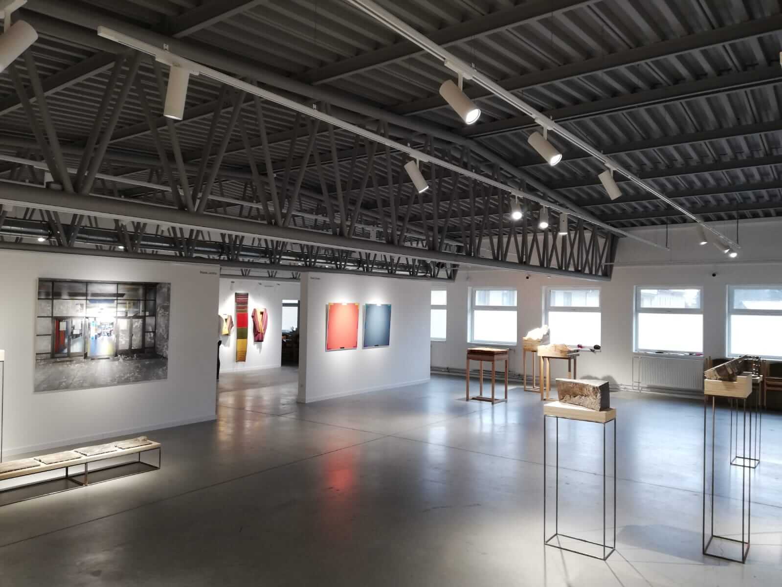 Gallery Rozeta: the art of illumination in focus | Light4U