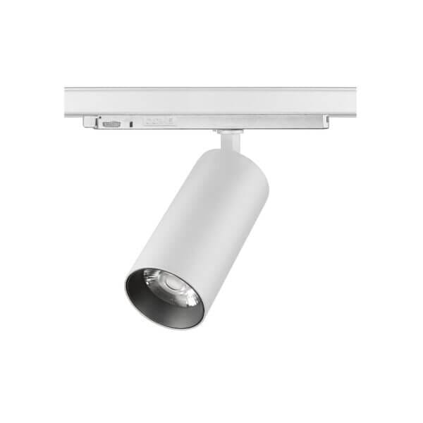 White version of the Huginn L track luminaire.