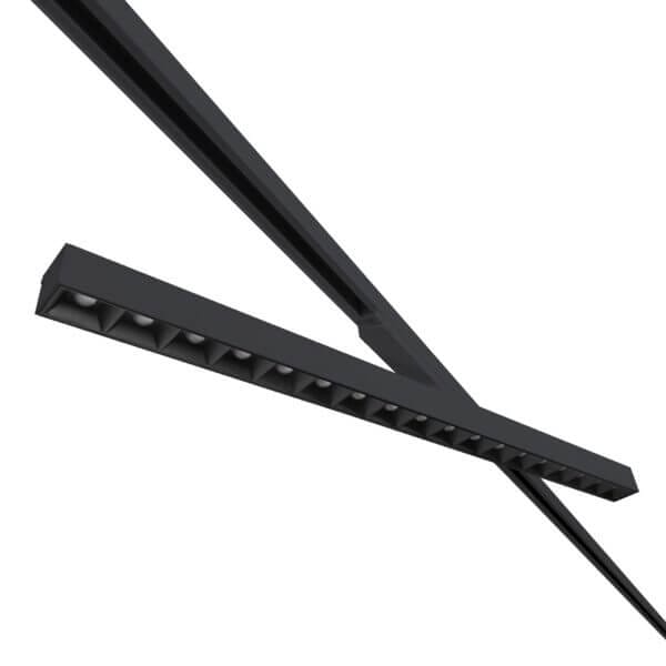 Black version of the Irmin TR HE Louvre liniar track luminaire by Light4U (rotated).