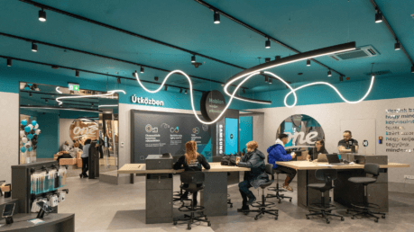 De eerste flagshipstore van Hongarije | Light4U